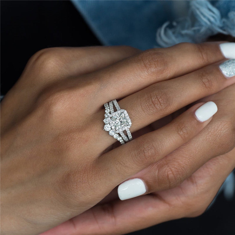 Huitan Classic Simple Design Wedding Engagement Rings for Women Mosaic Square Crystal Cubic Zirconia Brilliant Luxury Jewelry