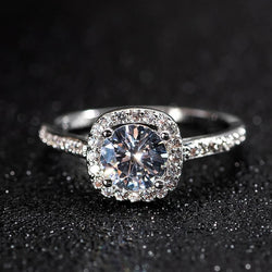 Vintage style Pear Shape Engagement Ring Silve Color Promise Wedding Ring Trends Fancy Cubic Zirconia Jewelry Birthday Gift